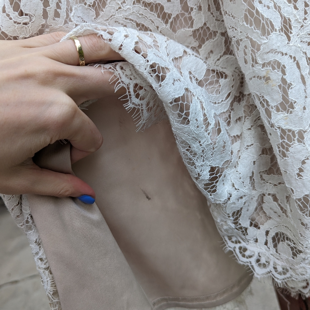 Romantic Tadashi Shoji Wedding Dress - Picture 13 of 14